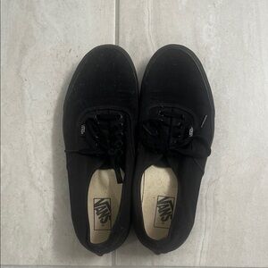 Vans Men's Classic Black Sneakers